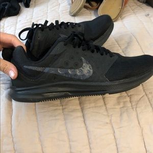 PRICE DROP Black nikes